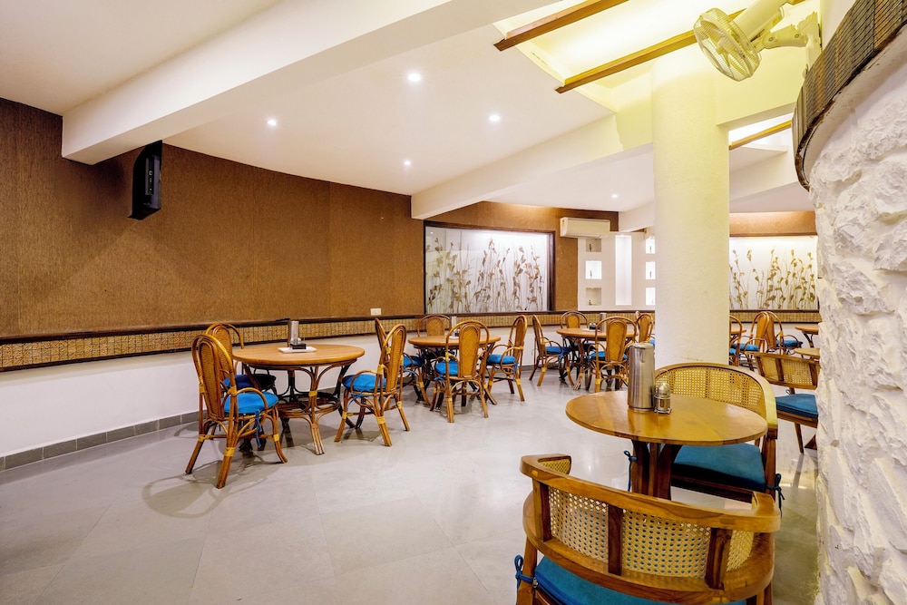 Hotel Niraali Executive 49/65