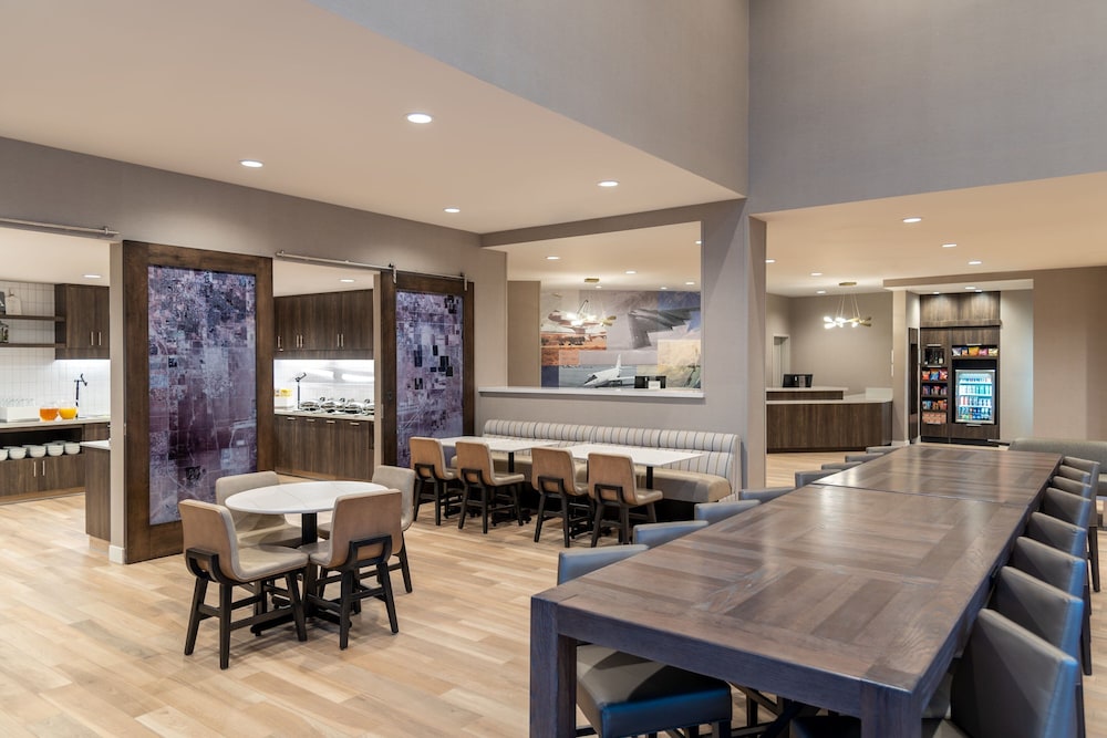 Residence Inn by Marriott Lancaster Palmdale 25/42