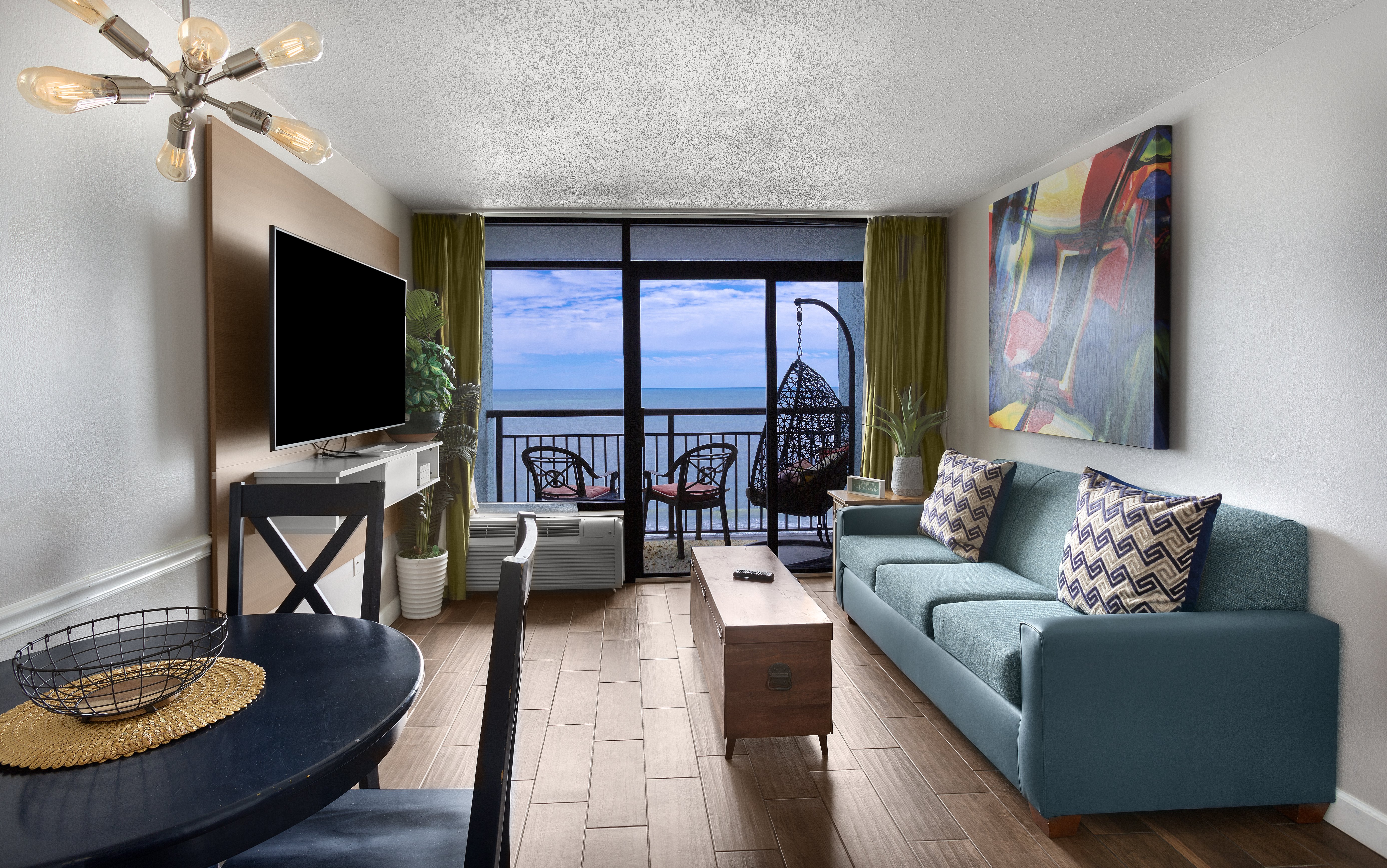 Monterey Bay Suites 54/81