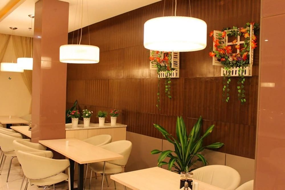 Jinjiang Inn Shanghai Jiading Chengzhong Road 16/18