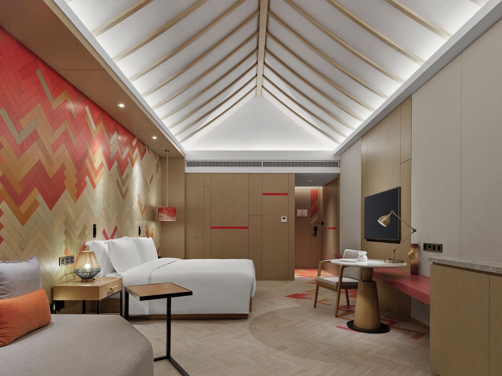 Banyan Tree Tengchong 30/81