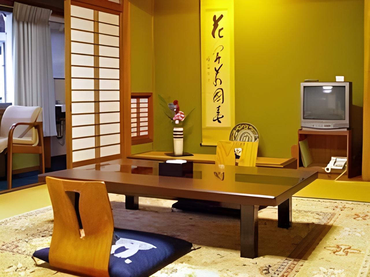 Miyazu Onsen Charoku Honkan 31/50