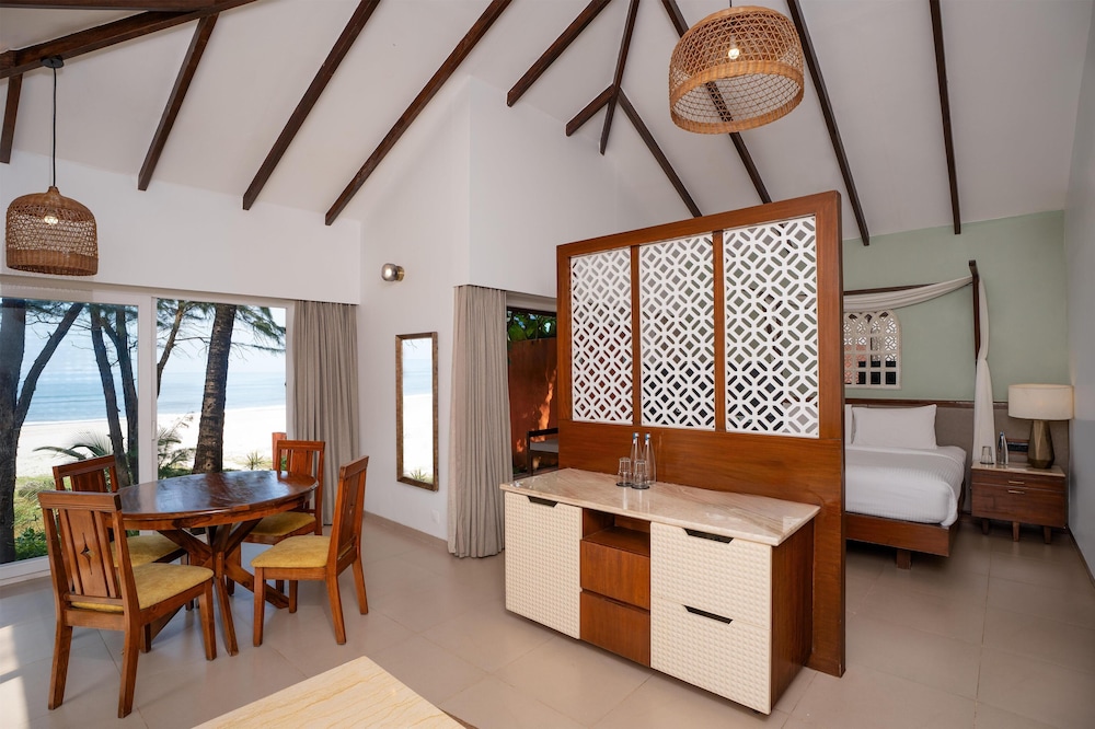 Mandrem Beach Resort, a member of Radisson Individuals Retreats 40/54