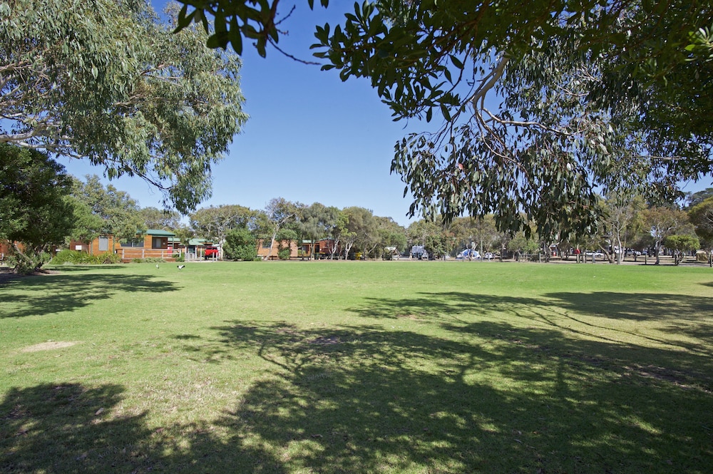 Torquay Foreshore Caravan Park 69/75