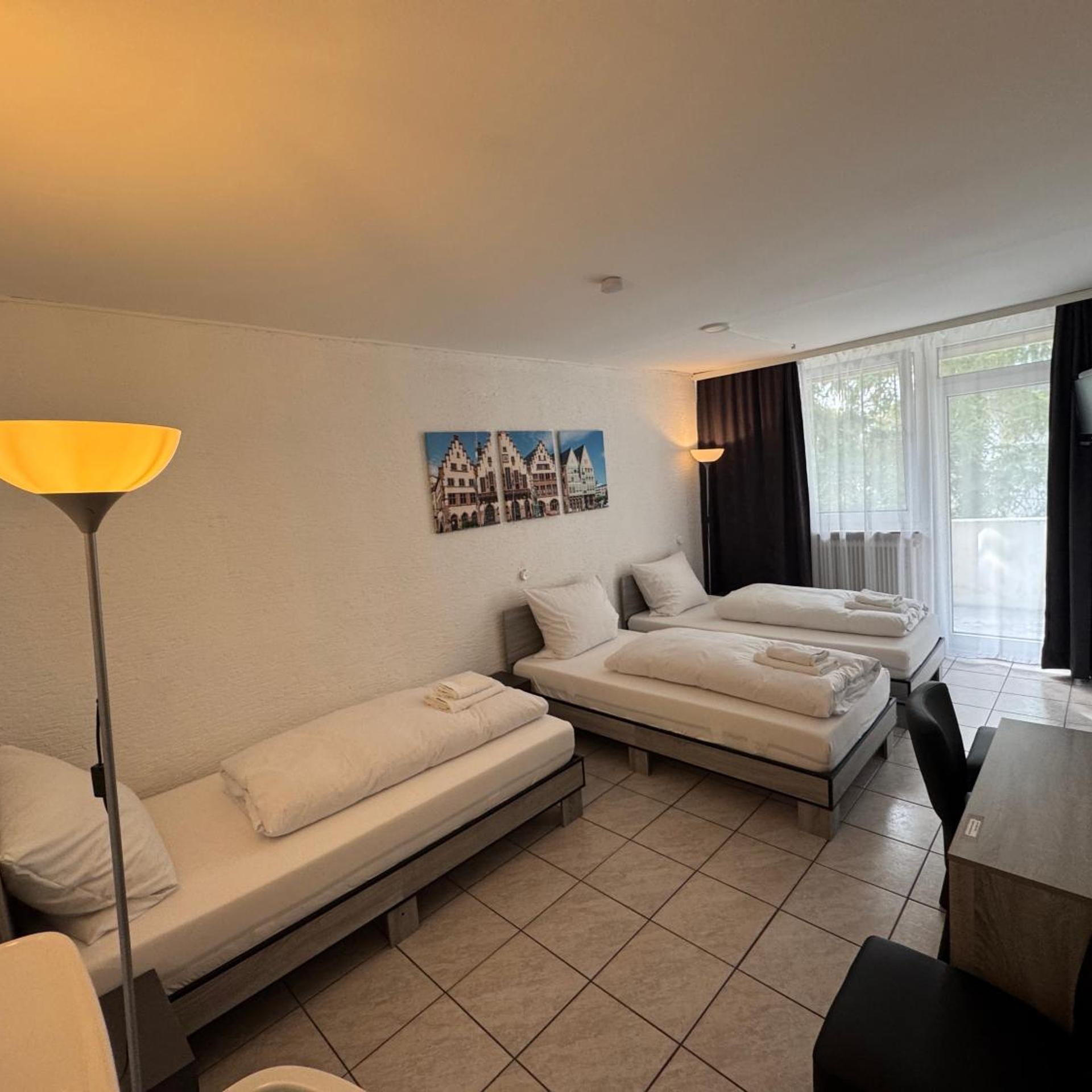 Hotel Main Taunus 4/18