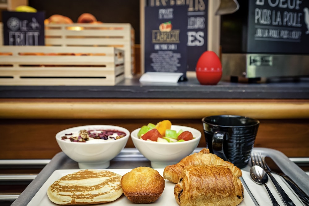 Ibis Paris Coeur d Orly Airport Hotel 51/66