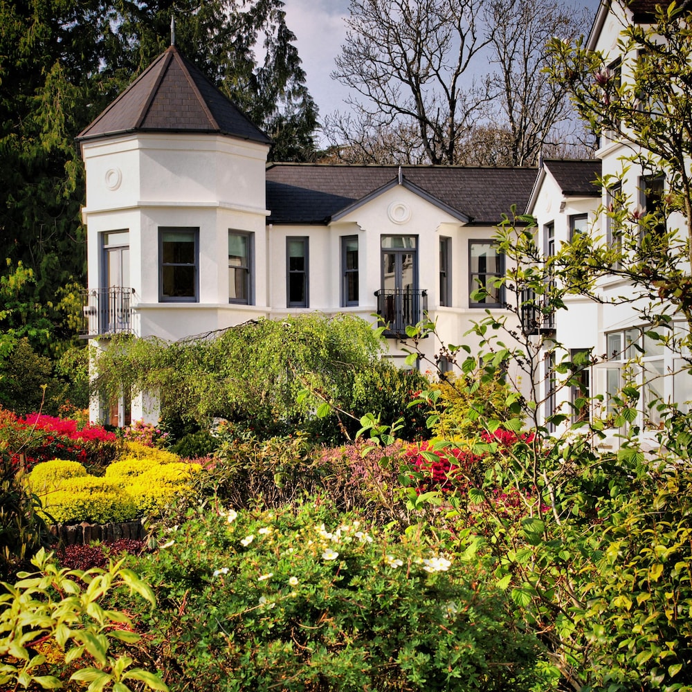 Seaview House Hotel 33/39