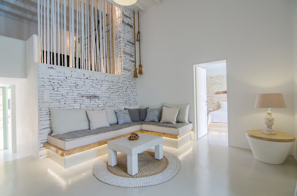 Levantes Ios Boutique Hotel 50/74