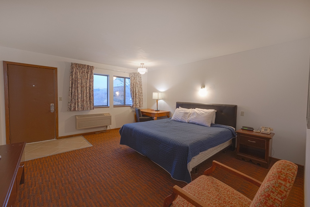 Harlan Inn and Suites By OYO Harlan 20/56