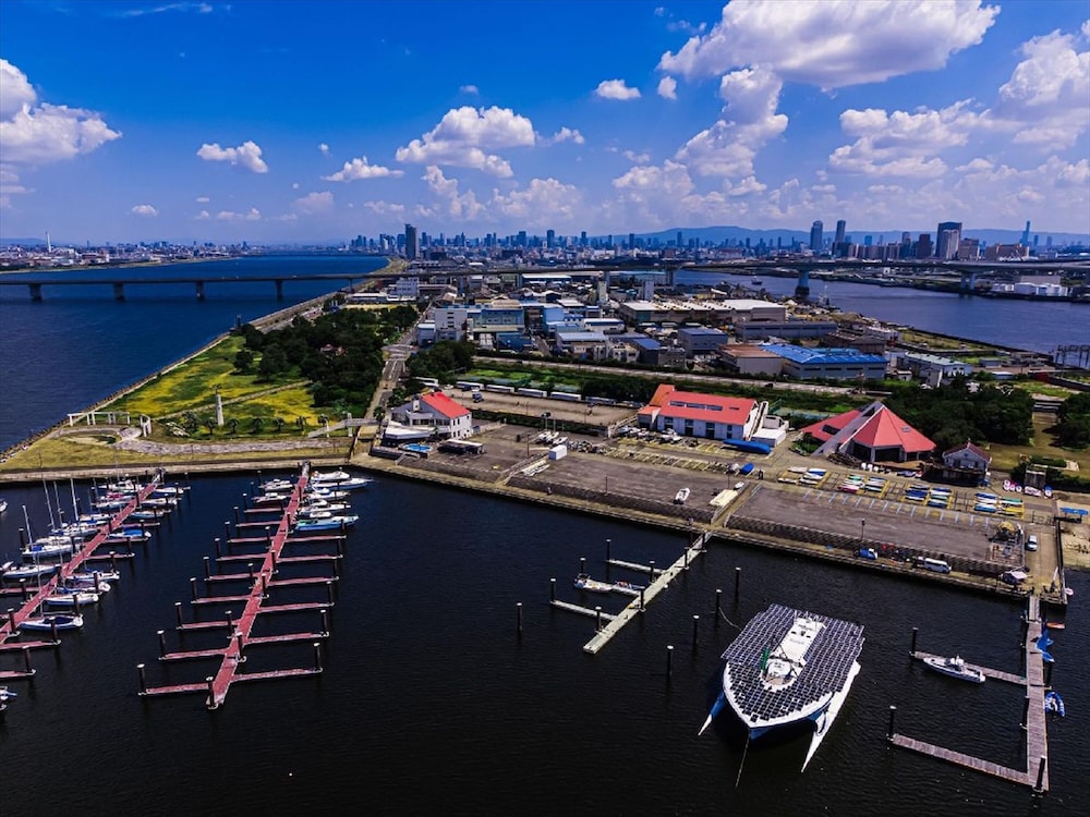 Osaka Hokko Marina Resort Guest House - Caters to Women 3/50