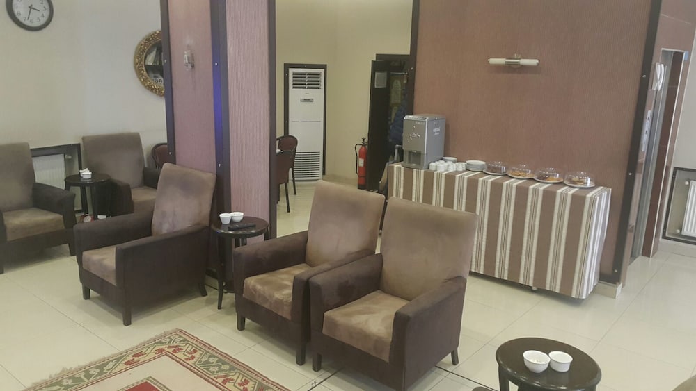 Kent Otel 21/37