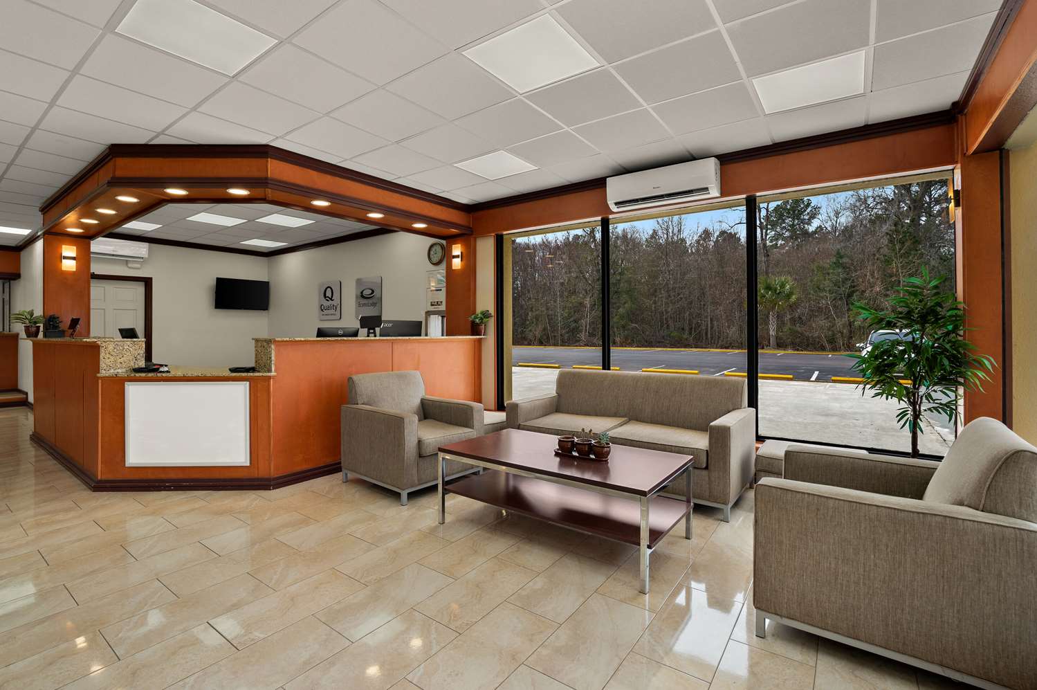 Quality Inn Yemassee - Point South I-95 9/27