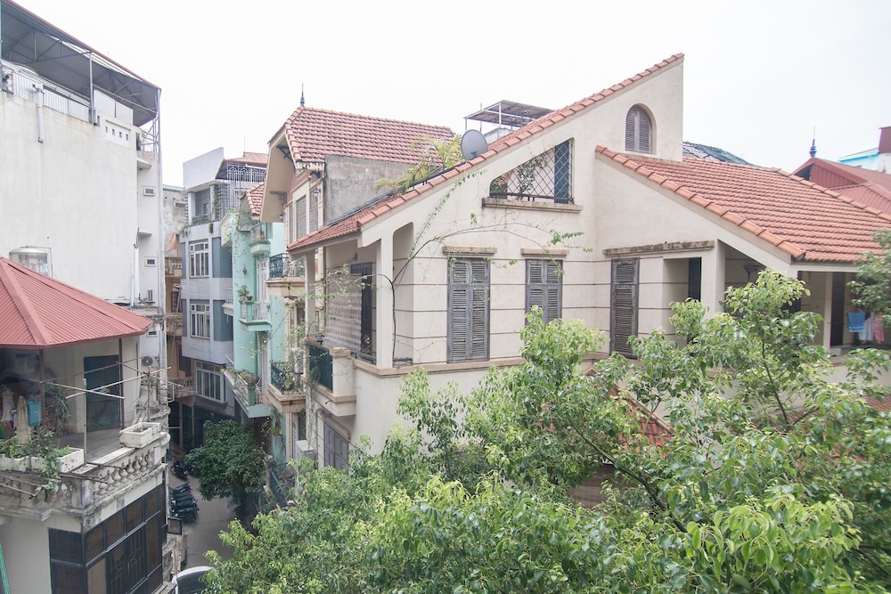 Soleil Apartment 2/29