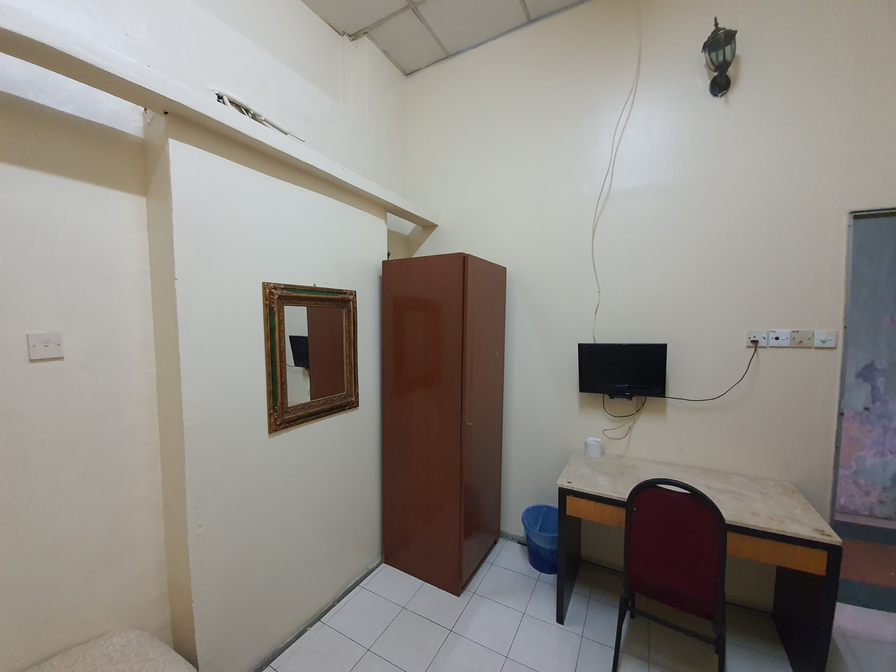 SPOT ON 90137 Casavilla Hotel Pudu 30/50