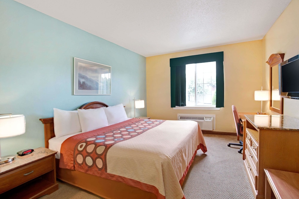 Super 8 By Wyndham Salisbury 8/34
