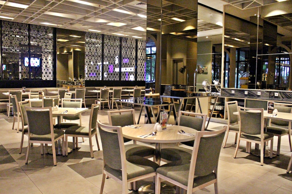 Swiss-Belinn Cikarang 40/54