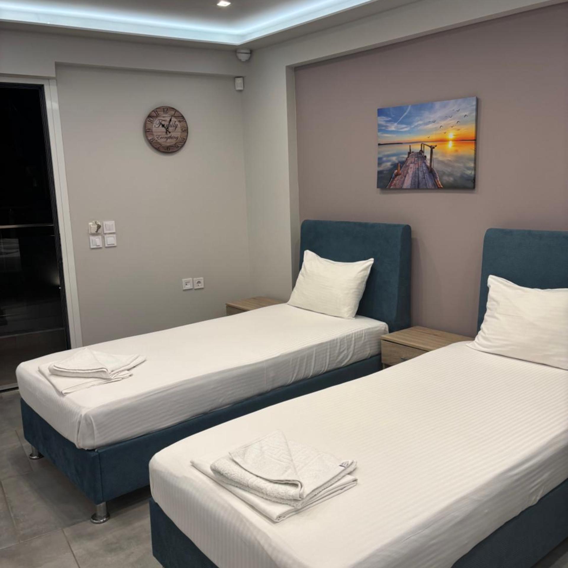 Three Island View Hotel 19/103