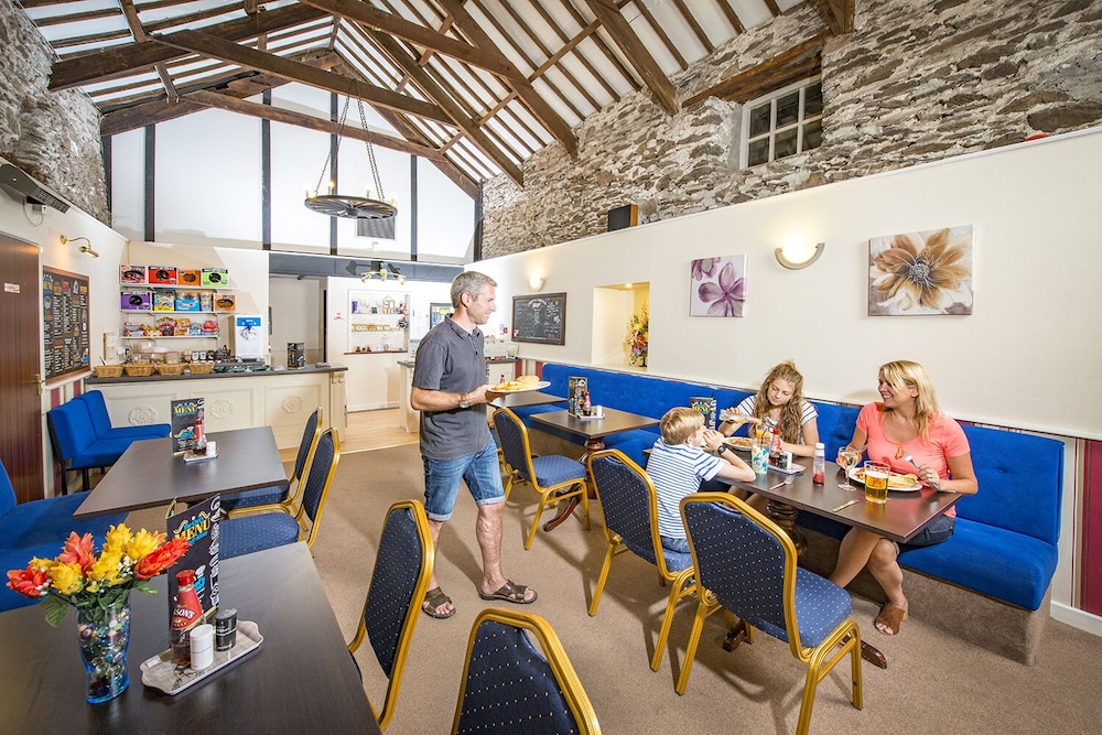 Killigarth Manor Holiday Park 13/26