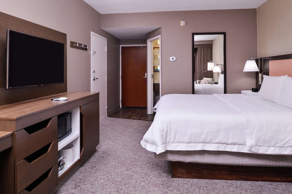Hampton Inn Albuquerque University Midtown 25/55