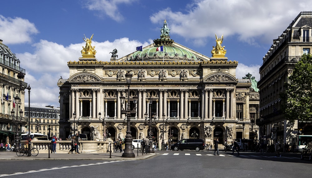 Tribe Paris Batignolles in PARIS