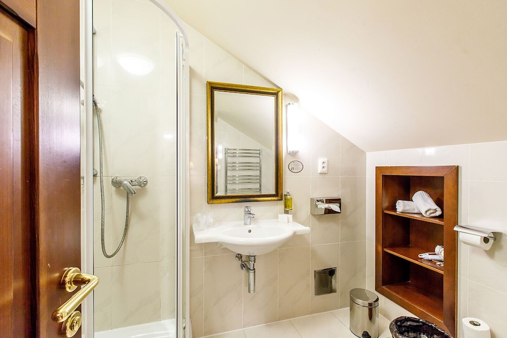 Hotel Bankov Kosice 50/50