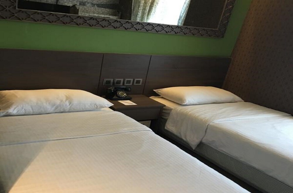STANDARD, TWIN BEDS
