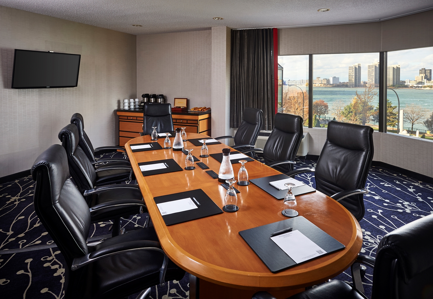 Best Western Plus Waterfront Hotel 49/63