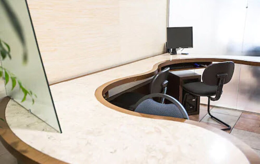Mogano Business Hotel 25/31