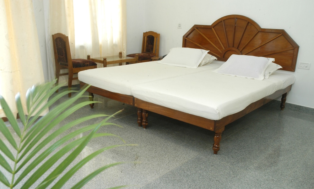 HOTEL MARINE PALACE 34/62