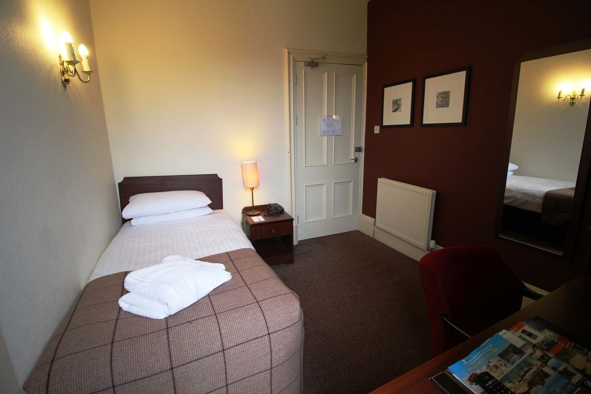 CLASSIC, SINGLE, SINGLE BED, GARDEN VIEW