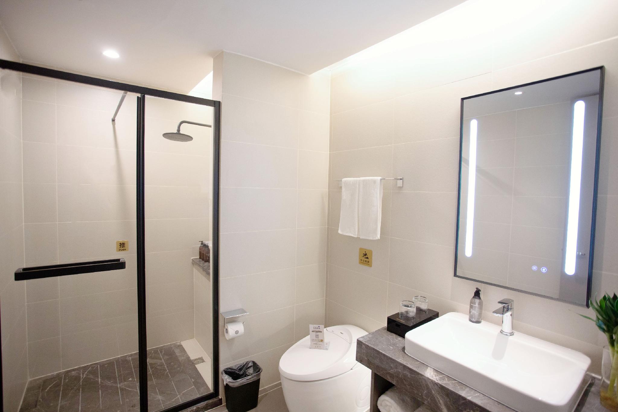 Homeinn Selected (Tongshan Wanda Plaza) 36/38