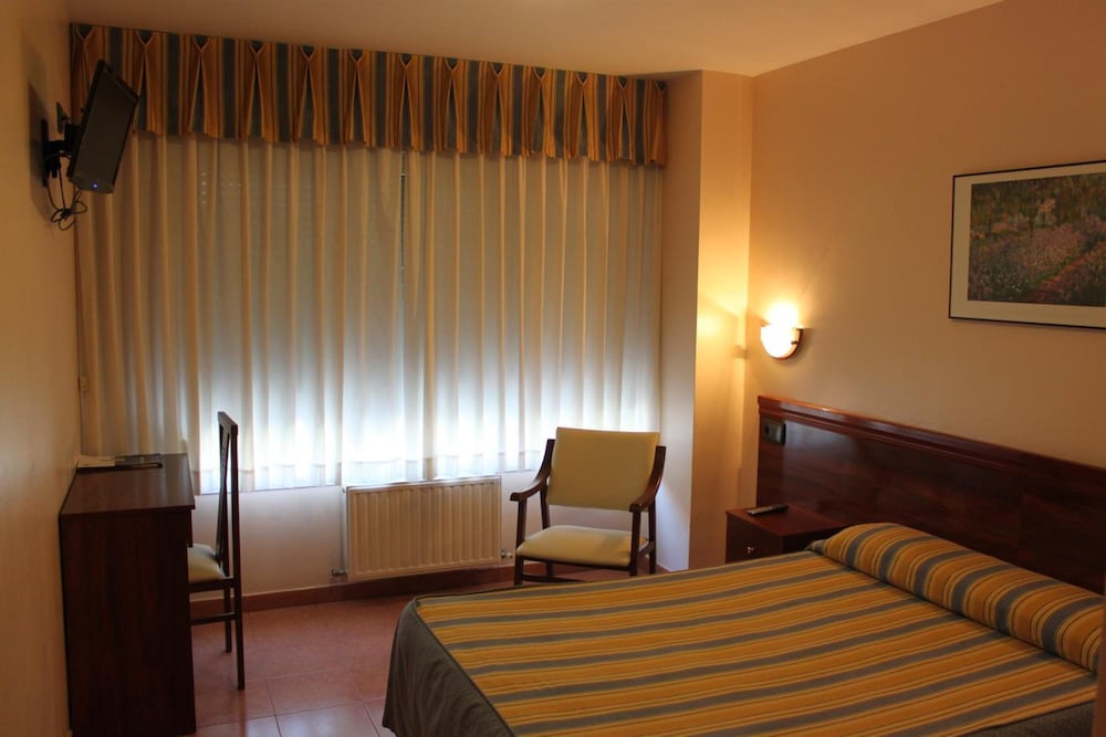 Hotel Valdes 25/33