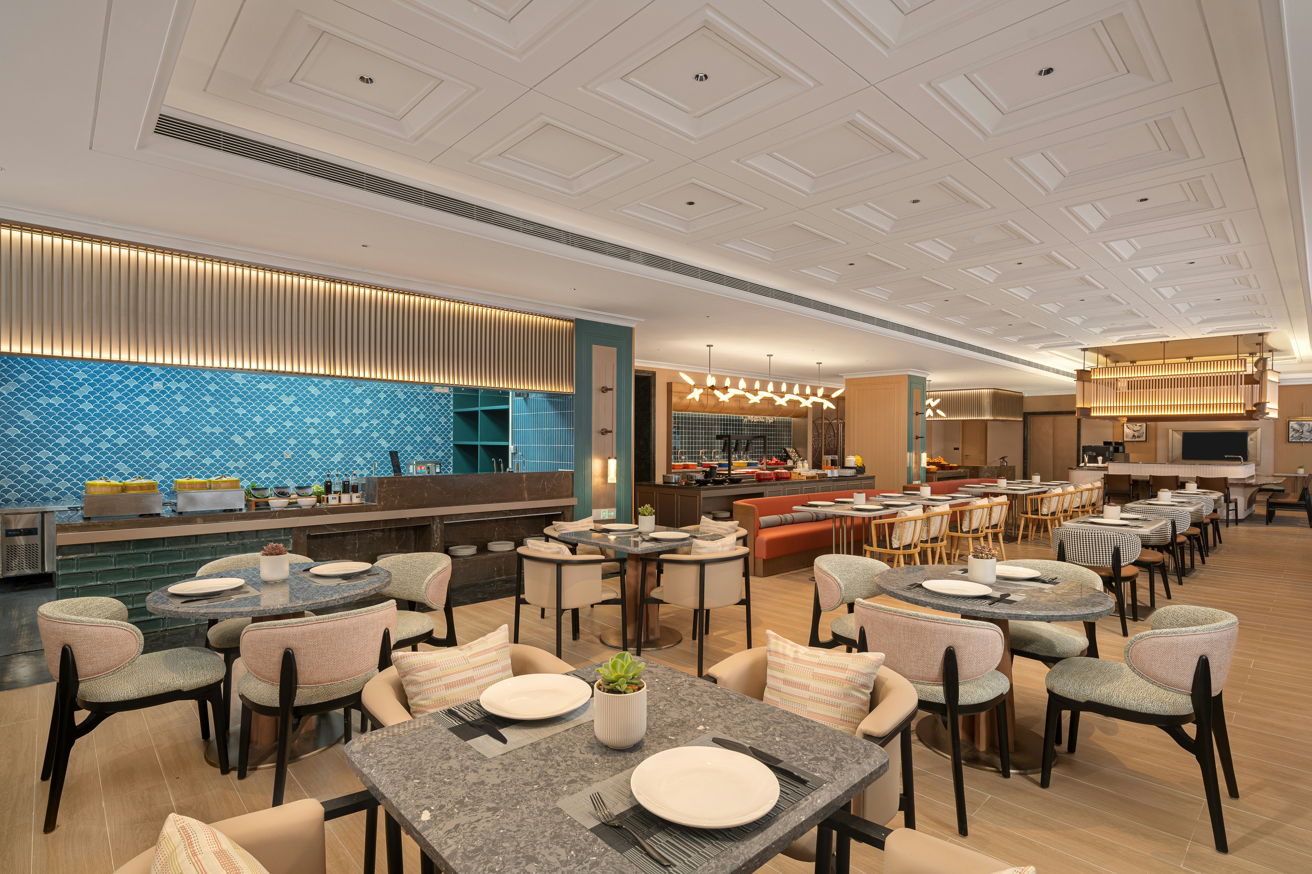 Hilton Garden Inn Shanghai Wujiaochang 37/47