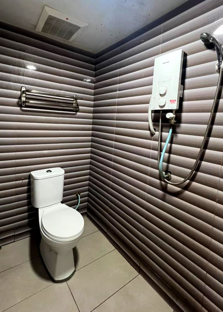 DE GLORY HOTEL USJ 21 19/20