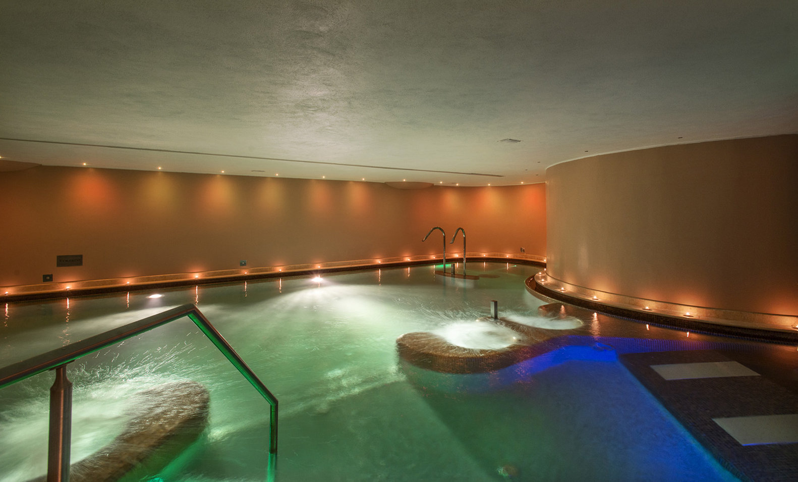 Ambasciatori Place Hotel 24/42