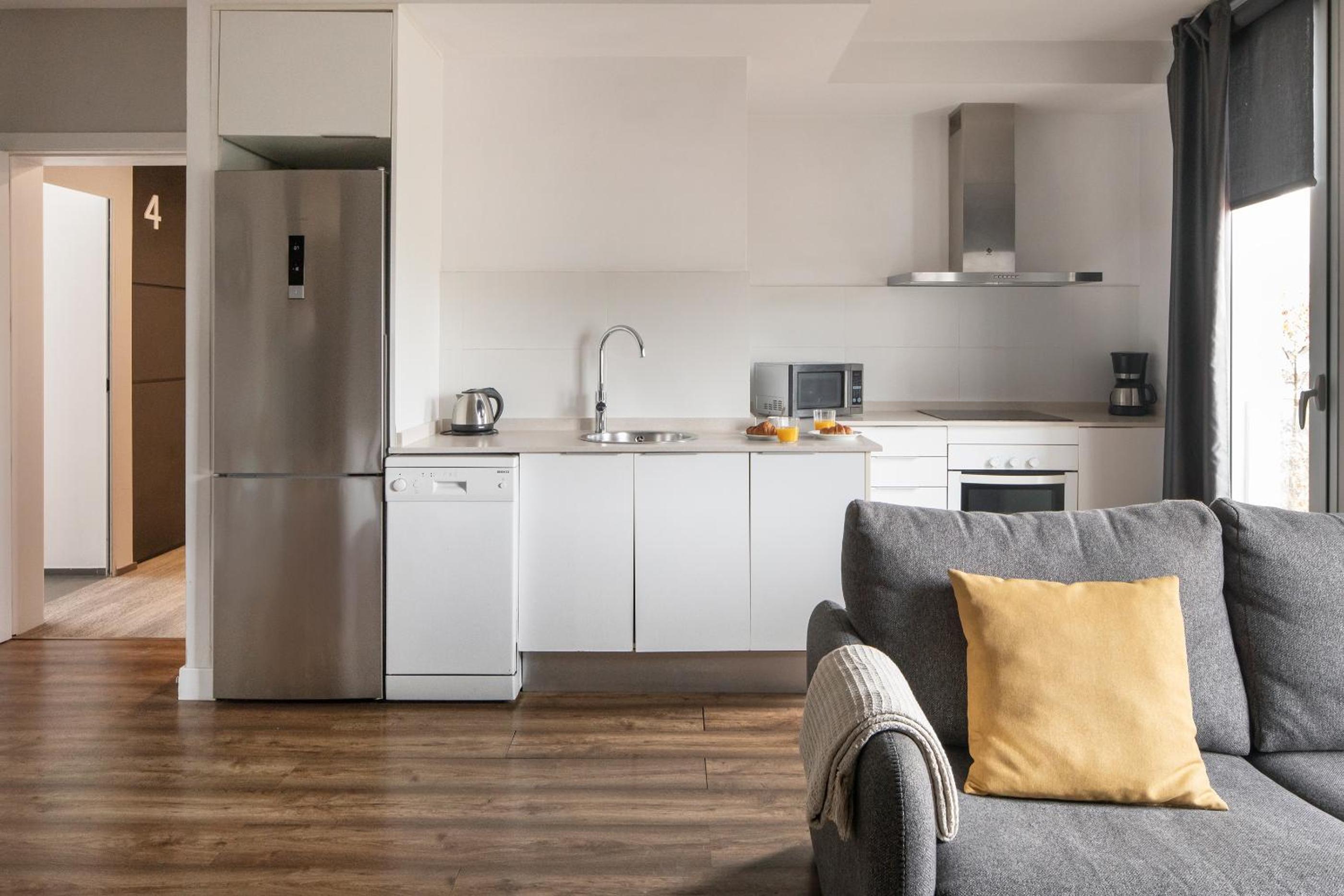 Feelathome Poblenou Beach Apartments 6/44