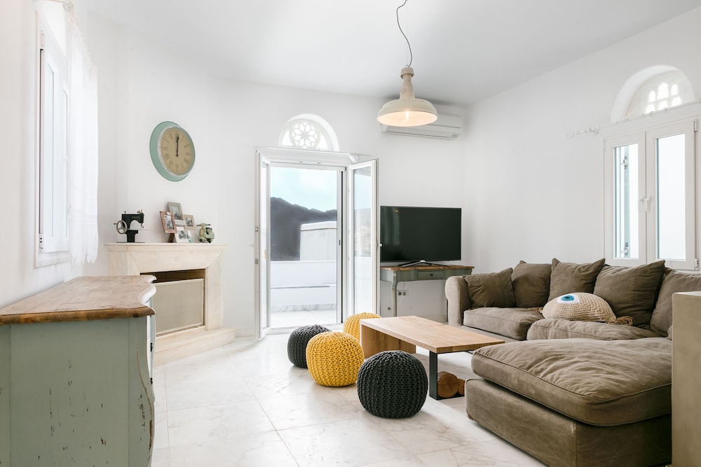 Imarkellis Boutique Villas 25/47