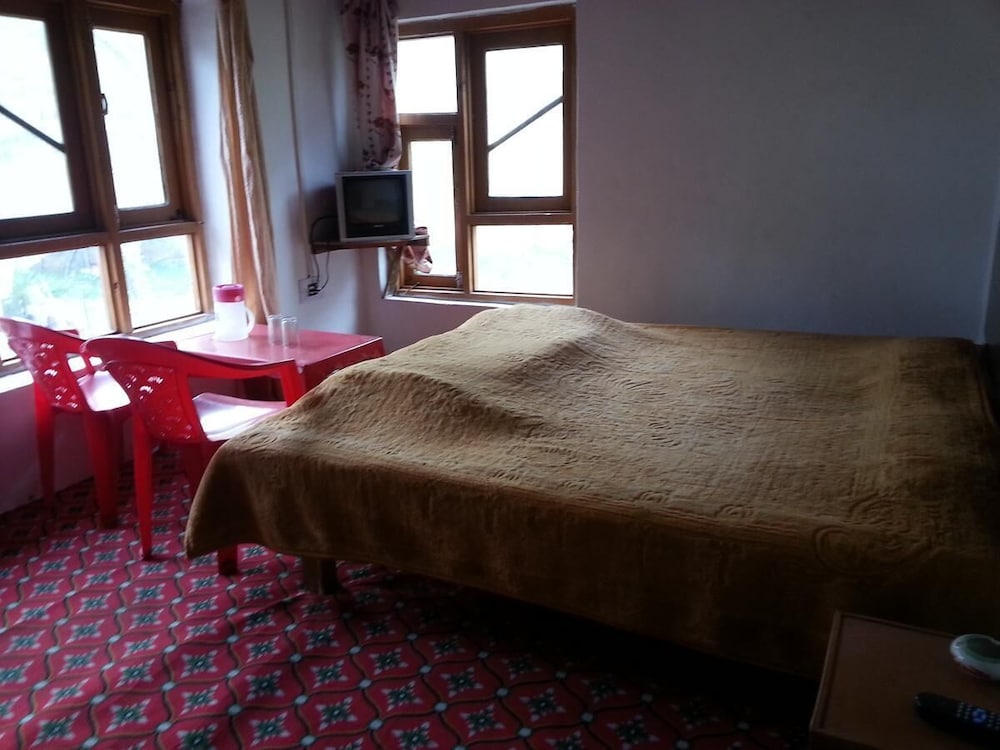 Rising Moon Guest House 13/25