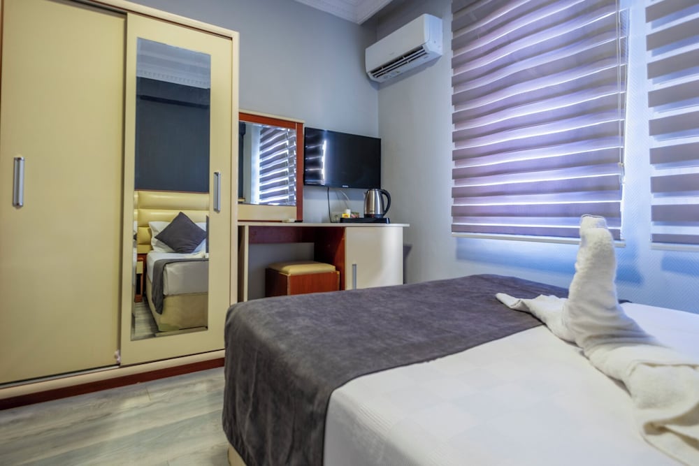 Deluxe Ersoy Hotel 8/35