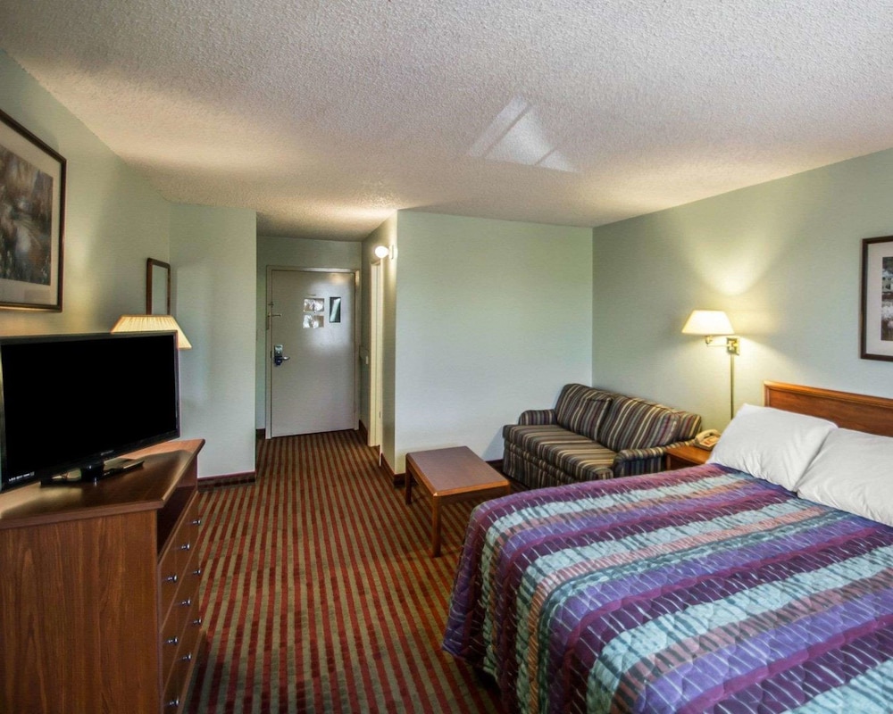 Rodeway Inn Lakeville - Finger Lakes Area 15/35