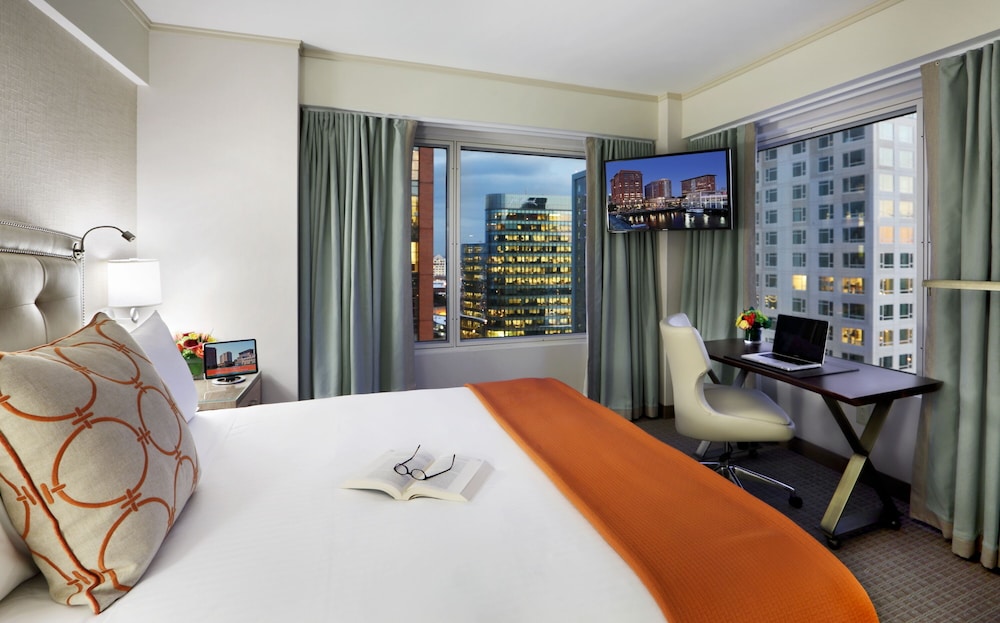 Seaport Hotel 13/46