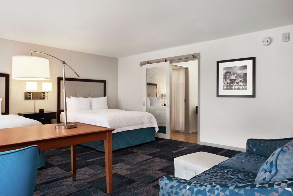 Hampton Inn Suites Rosemont Chicago O Hare 14/46