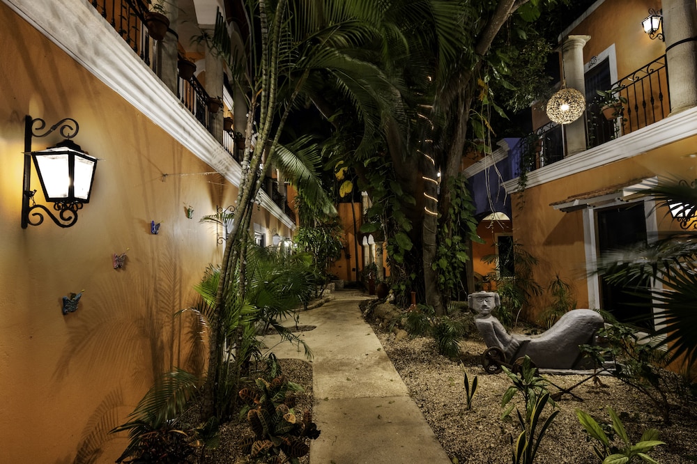 Hotel Casa de las Flores by Kavia 56/63