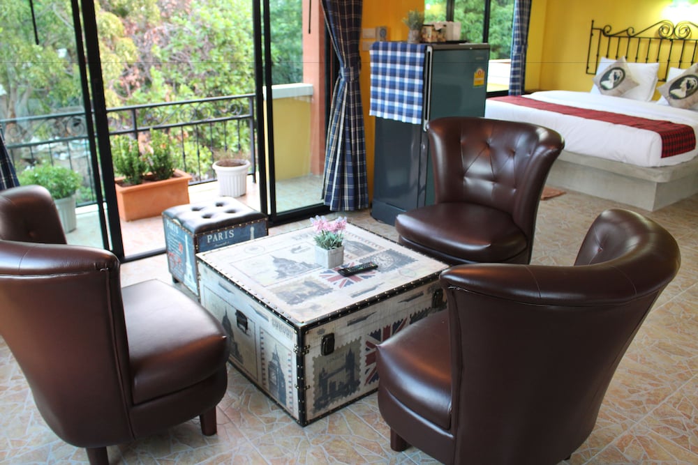 The Castello Resort 29/50