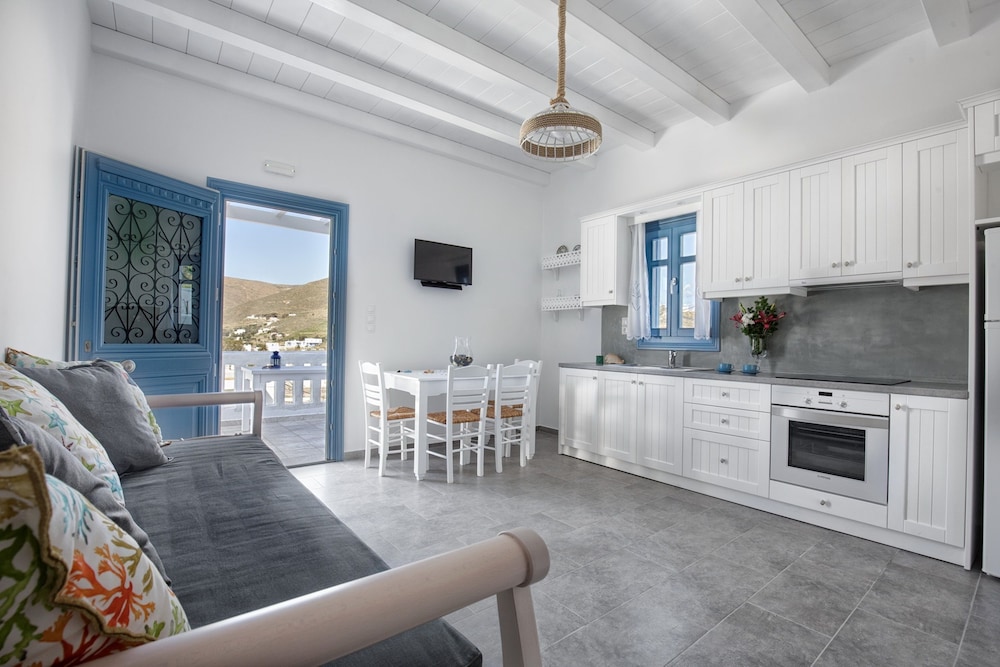 Aegean Sea Villas 20/50