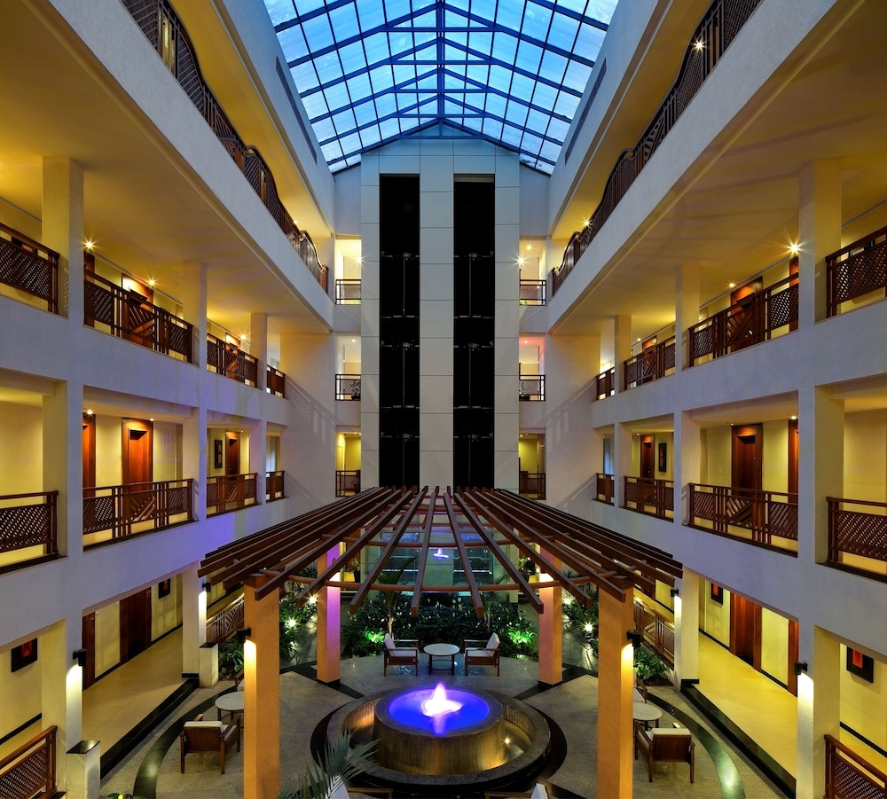 Taj Alibaug Resort & Spa, Maharashtra 2/52