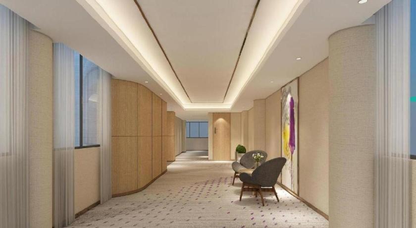 Lavande Hotel (Shenzhenwan Houhai Avenue) 29/45
