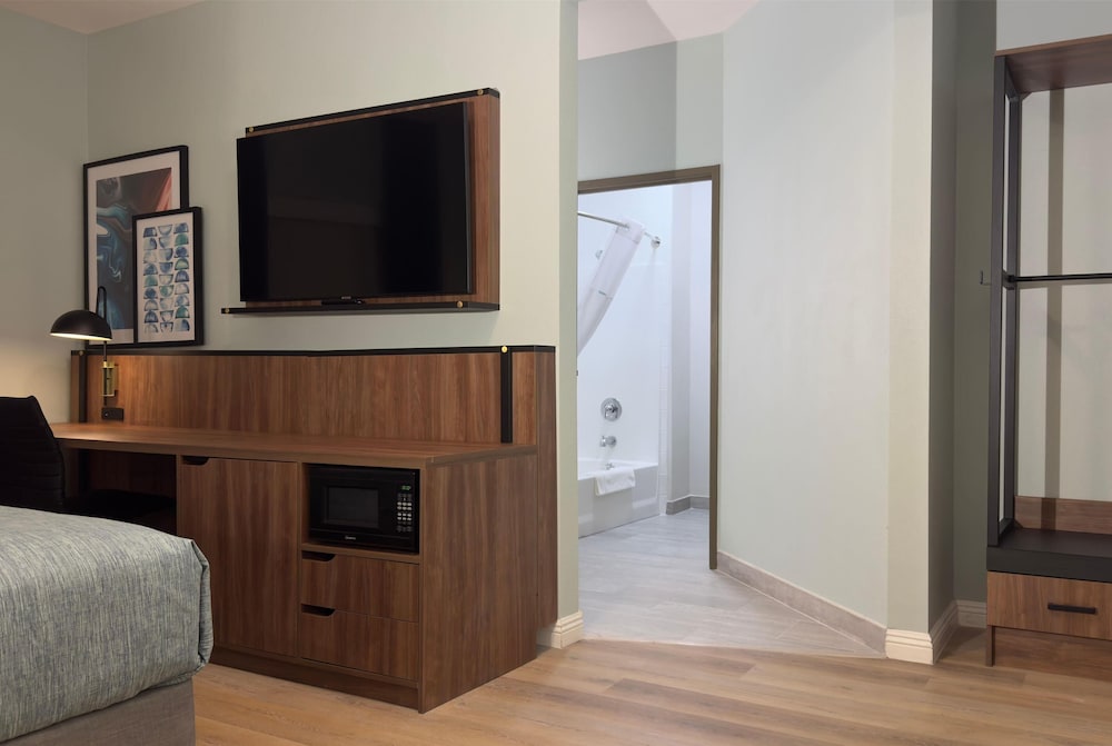 Wingate by Wyndham Farmington NM 46/59