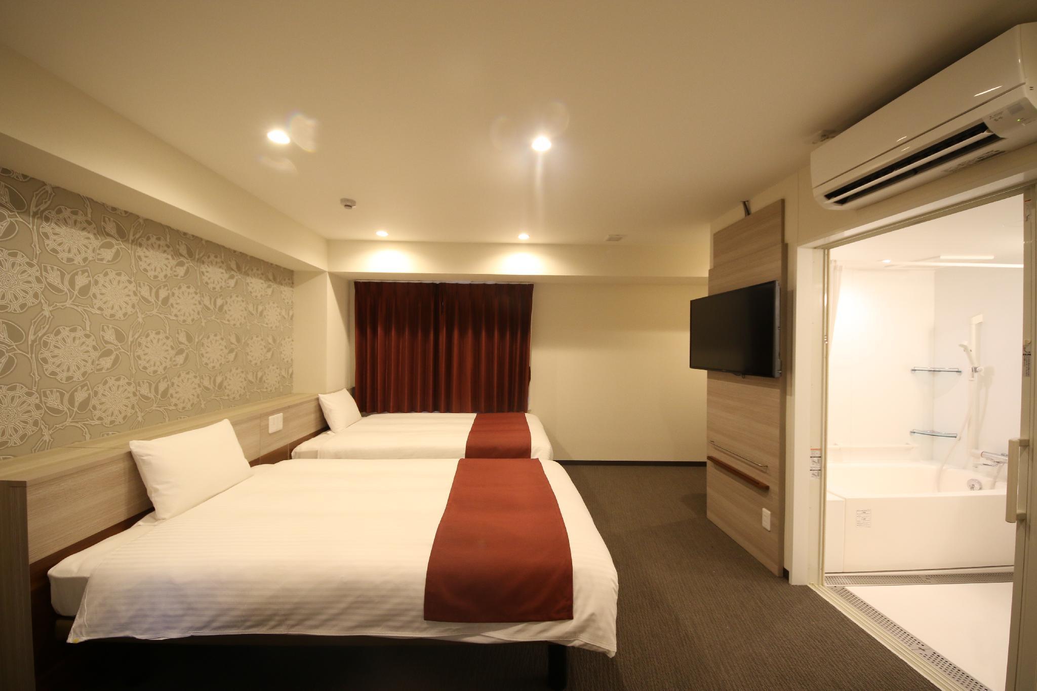 Semi Room, Universal, 2 Semi Double Beds