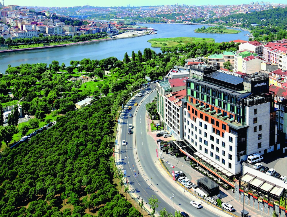 Movenpick Hotel Istanbul Golden Horn 82/89